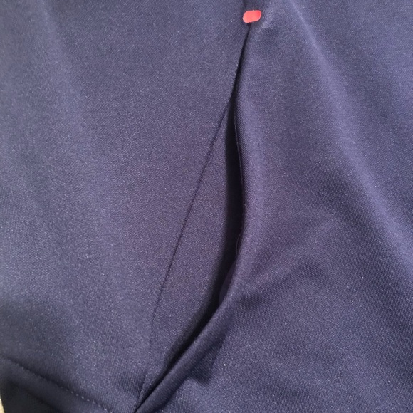 NHL Washington Capitals hooded sweatshirt navy men’s Small NWOT hockey - Picture 6 of 7